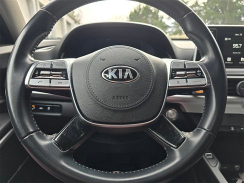 Used 2020 Kia Telluride S w/ S 8 Passenger Seating Package image 3