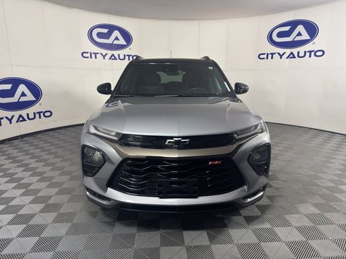 Used 2023 Chevrolet TrailBlazer RS w/ Convenience Package FWD image 9