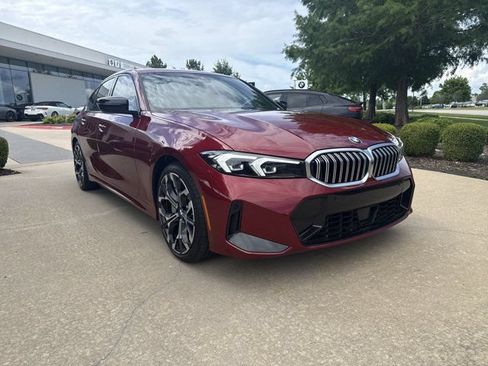 Certified 2025 BMW 330i xDrive Sedan w/ M Sport Package AWD/4WD image 6