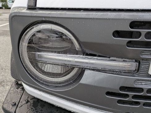 New 2026 Ford Bronco Badlands image 10