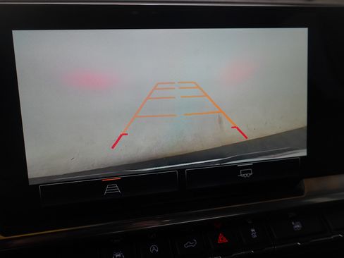 Used 2023 GMC Sierra 1500 SLE w/ Enhanced Capability Package image 30