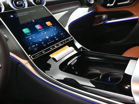 New 2026 Mercedes-Benz GLC 300 4MATIC image 14