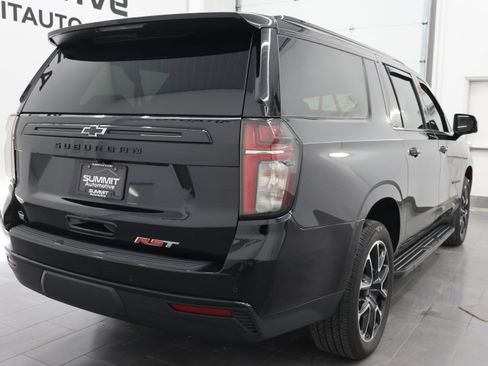 Used 2023 Chevrolet Suburban RST w/ Luxury Package AWD/4WD image 5