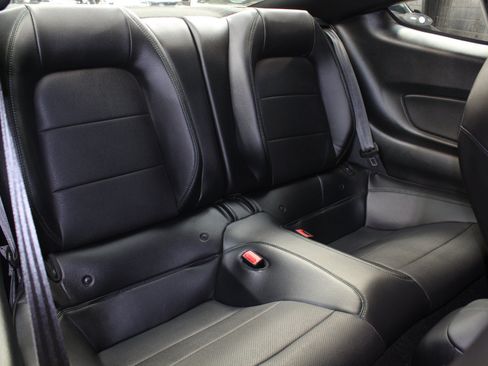 Used 2019 Ford Mustang Bullitt RWD image 44