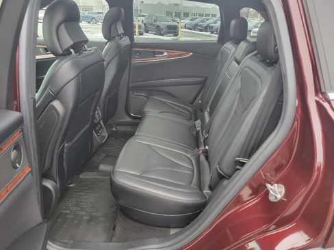 Used 2017 Lincoln MKX Reserve w/ Lincoln MKX Climate Package image 21