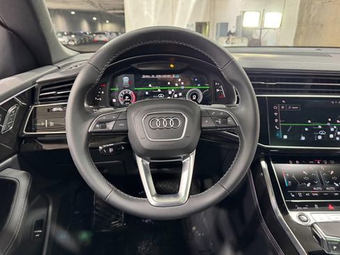 New 2026 Audi Q8 Prestige image 14