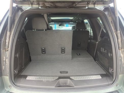 Used 2023 Chevrolet Tahoe Z71 w/ Luxury Package image 7