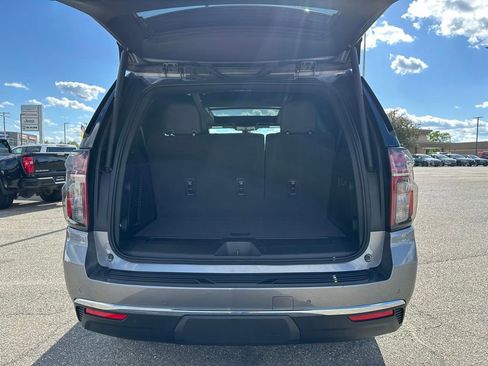 Used 2022 Chevrolet Tahoe LT w/ LT Signature Plus Package AWD/4WD image 19