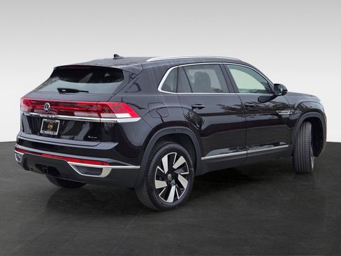 New 2026 Volkswagen Atlas Cross Sport SEL image 5