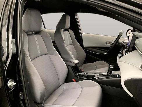 Used 2023 Toyota Corolla SE w/ Carpet Mat Package (TMS) AWD/4WD image 7
