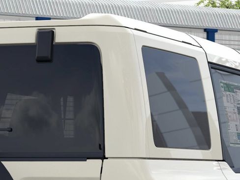 New 2026 Ford Bronco Outer Banks AWD/4WD image 25