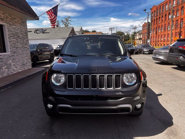 Used 2023 Jeep Renegade Latitude AWD/4WD image 2