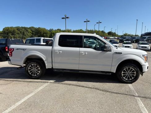 Used 2018 Ford F150 XLT w/ Equipment Group 302A Luxury AWD/4WD image 8