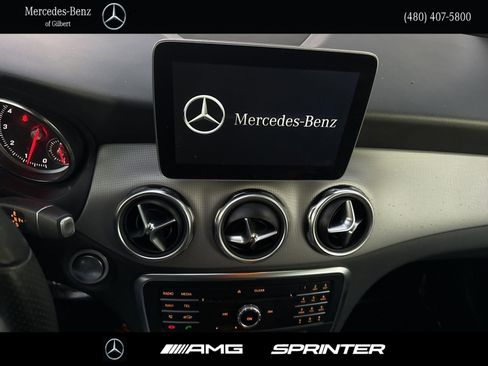 Used 2019 Mercedes-Benz GLA 250 image 22