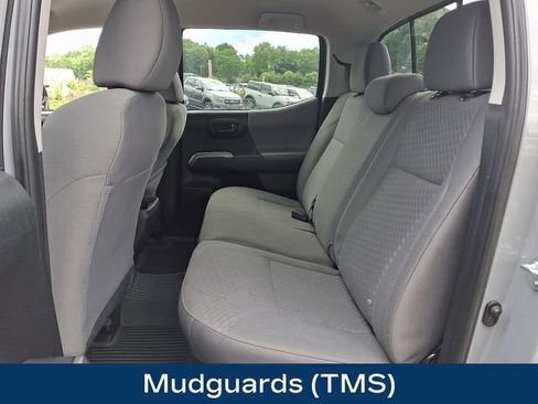 Used 2021 Toyota Tacoma SR5 AWD/4WD image 20