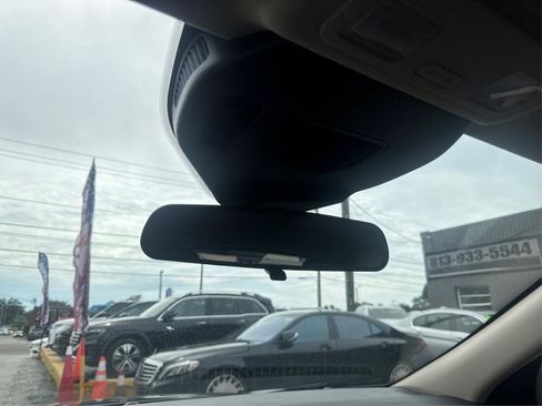 Used 2020 Ford Escape SEL FWD image 13