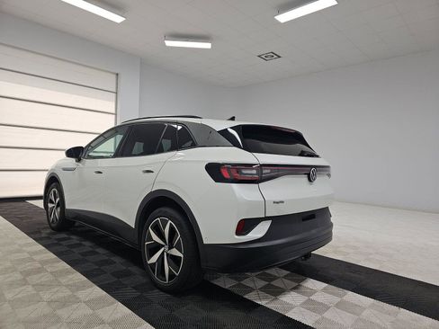 Used 2023 Volkswagen ID.4 Pro S image 5