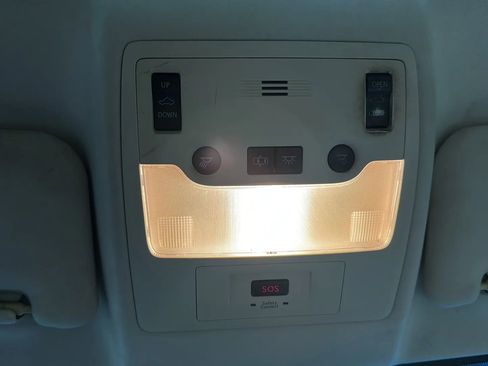 Used 2013 Lexus ES 350 w/ Luxury Pkg image 25