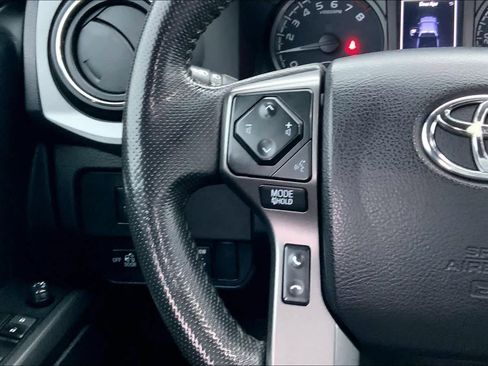 Used 2021 Toyota Tacoma TRD Sport w/ Technology Package RWD image 21