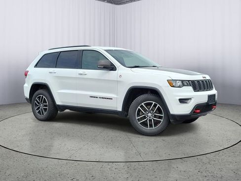 Used 2018 Jeep Grand Cherokee Trailhawk AWD/4WD image 1
