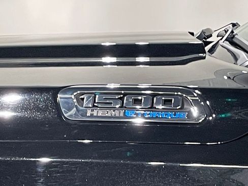 Used 2022 RAM 1500 Big Horn AWD/4WD image 19