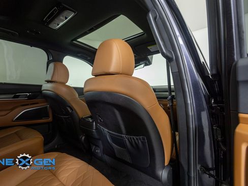 Used 2025 Kia Telluride SX X-Line AWD/4WD image 37