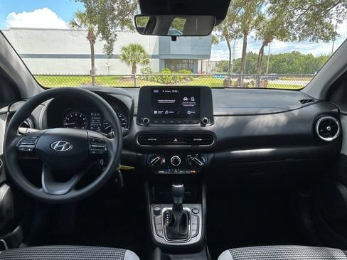 Used 2023 Hyundai Kona SE w/ Cargo Package FWD image 10