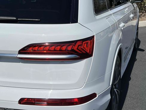 Used 2022 Audi SQ7 Prestige w/ Prestige Package AWD/4WD image 47