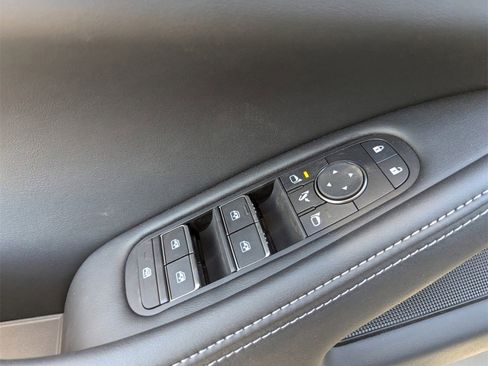 New 2025 INFINITI QX60 Pure image 15