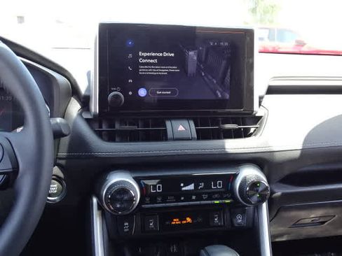 Used 2025 Toyota RAV4 XLE w/ Convenience Package FWD image 28