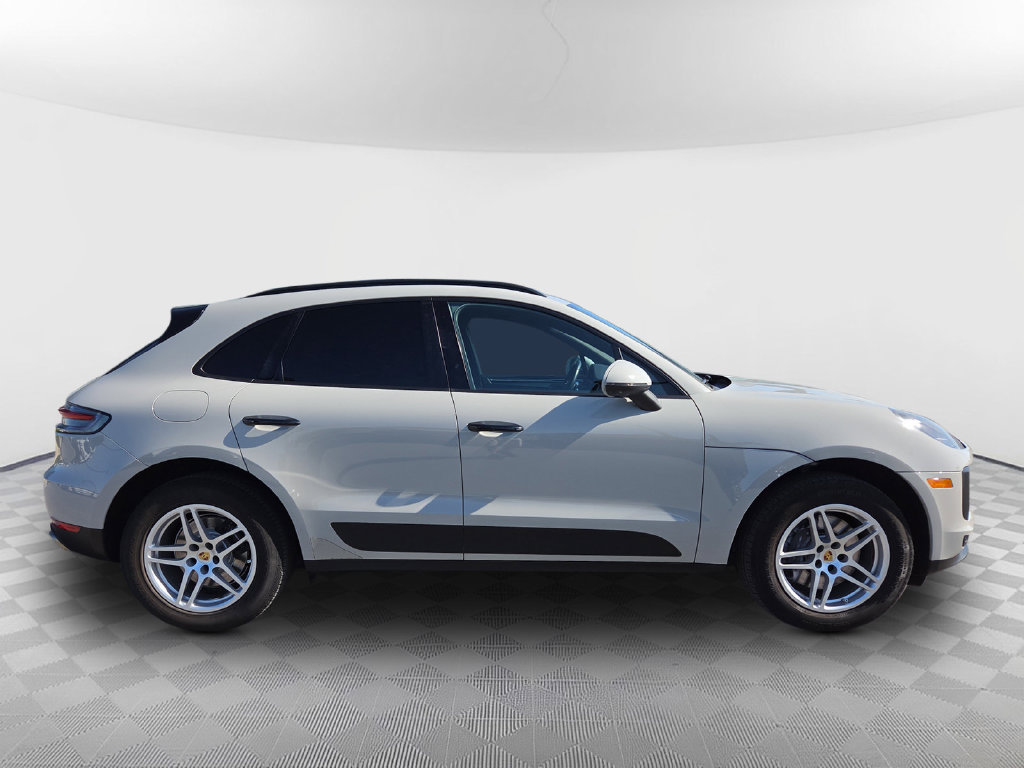 Used 2021 Porsche Macan AWD/4WD image 9