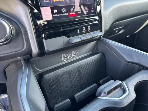Certified 2025 RAM 1500 Big Horn AWD/4WD image 27