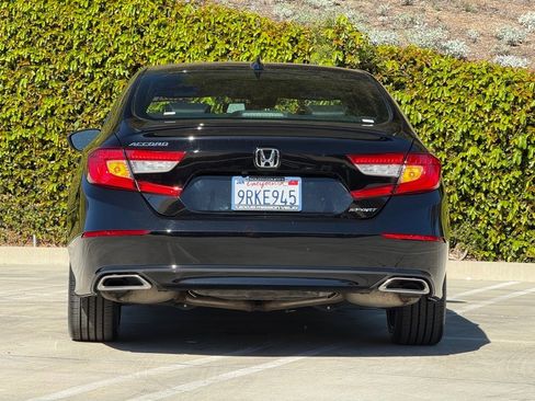 Used 2022 Honda Accord Sport image 10