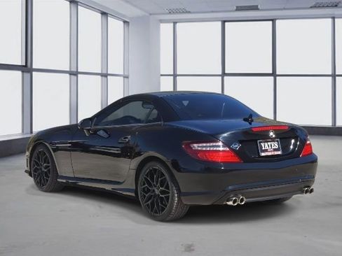 Used 2015 Mercedes-Benz SLK 350 image 4