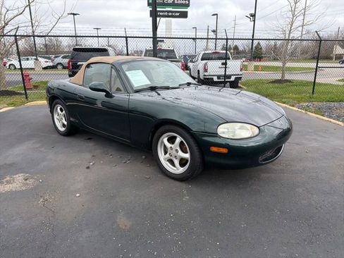 Used 1999 MAZDA MX-5 Miata RWD image 1