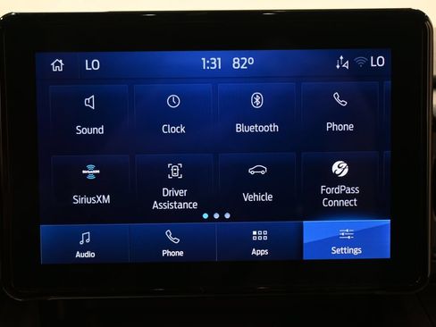 Used 2022 Ford Explorer XLT w/ Class IV Trailer Tow Package AWD/4WD image 24