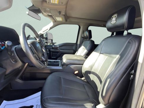 Used 2021 Ford F250 Lariat w/ Lariat Ultimate Package AWD/4WD image 20