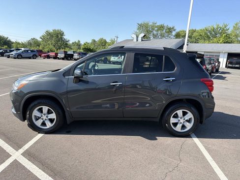 Certified 2018 Chevrolet Trax LT w/ Driver Confidence Package AWD/4WD image 16