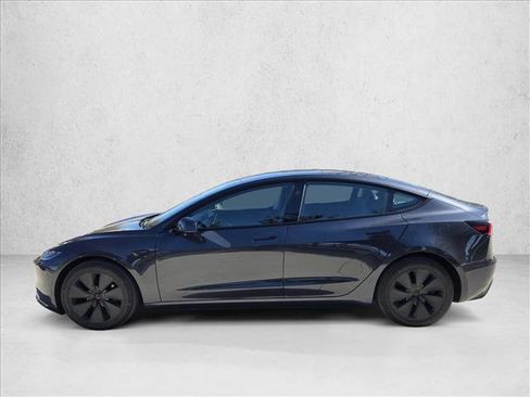 Used 2025 Tesla Model 3 Long Range image 8