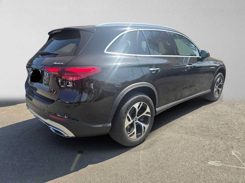 Certified 2025 Mercedes-Benz GLC 350e 4MATIC image 3