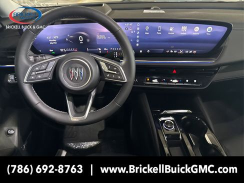 New 2025 Buick Envision Preferred image 17