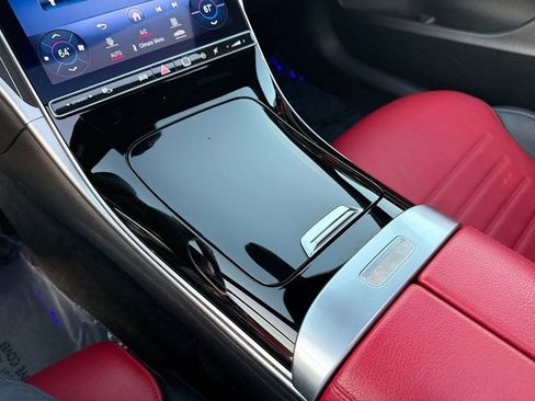 Used 2024 Mercedes-Benz C 300 4MATIC Sedan w/ AMG Line w/ Night Package image 24