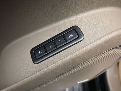 Used 2016 Chevrolet Tahoe LTZ image 21