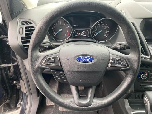 Used 2019 Ford Escape SE FWD image 12