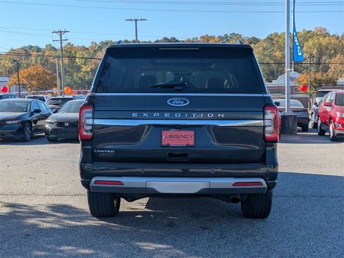 Used 2024 Ford Expedition Limited image 7