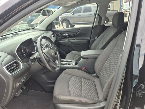 Used 2020 Chevrolet Equinox LT FWD image 14