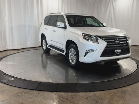 Used 2017 Lexus GX 460 460 image 3