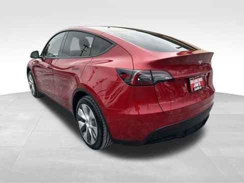 Used 2023 Tesla Model Y Long Range image 14