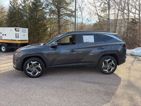 Used 2022 Hyundai Tucson Limited w/ Cargo Package image 2