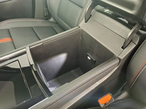 Used 2024 Chevrolet Traverse RS w/ LPO, Floor Liner Package image 29